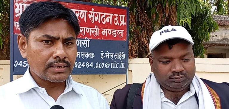कचहरी स्थित चौकी के किसी पुलिस प्रशासन के जिम्मेदार पद पर आसीन पुलिस कर्मी को एंटीकरेप्शन टीम द्वारा